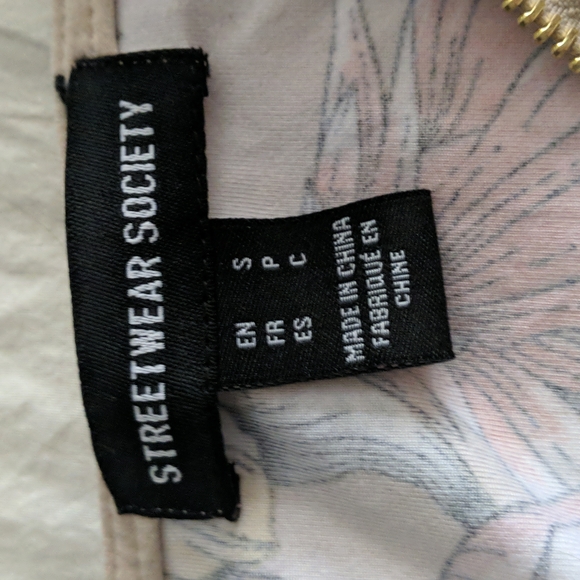 Street wear society size s Floral Jumpsuit. - Picture 2 of 5